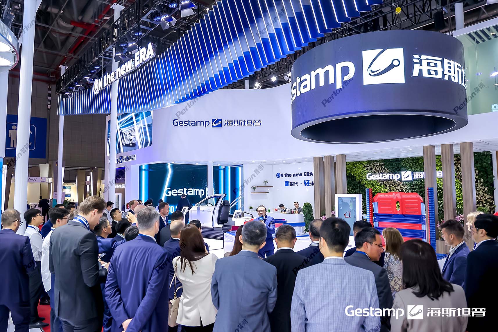 1737107382172236.jpg 車展展臺(tái)設(shè)計(jì).jpg