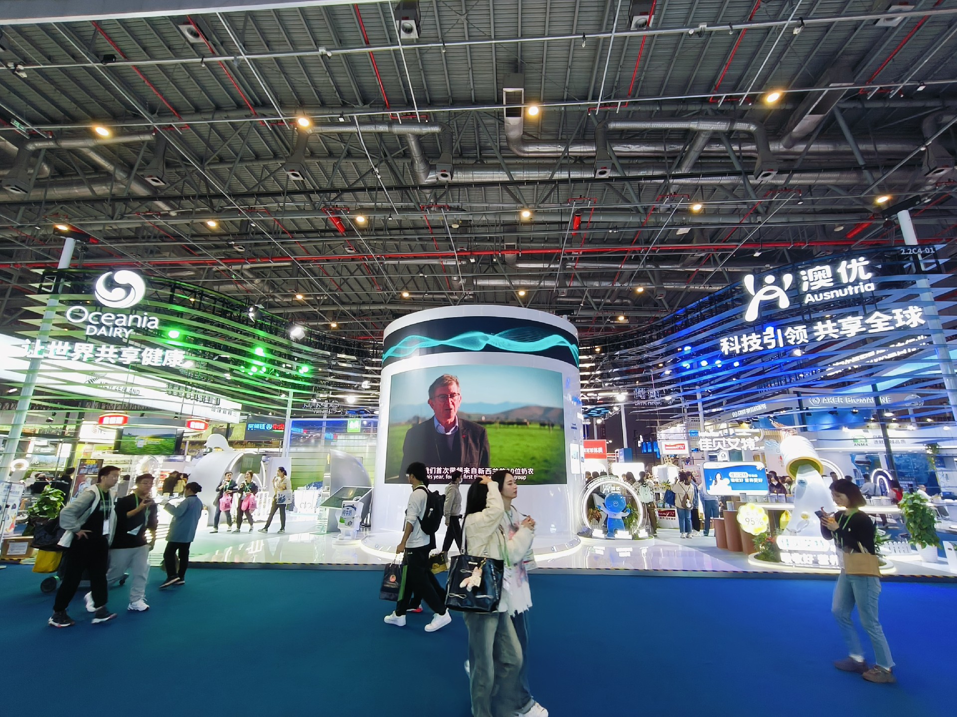 1745206663718574.jpg 展臺(tái)設(shè)計(jì)搭建.jpg